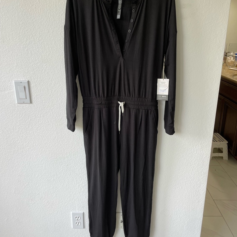 Vuori lux Henley Jumpsuit in Black Heather